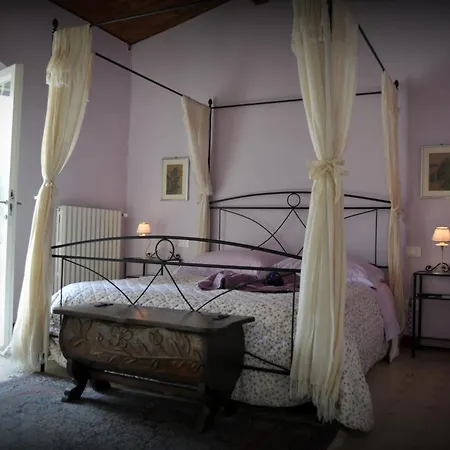 Bed & Breakfast Olivia B&B And Apartment 3*
