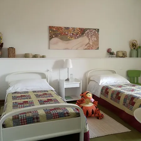 Bed & Breakfast Olivia B&B And Apartment 3*