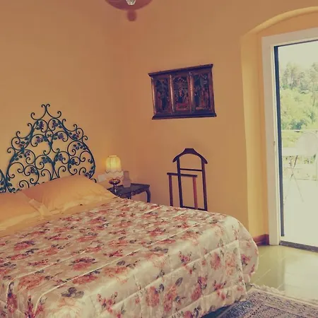 Bed & Breakfast Olivia B&B And Apartment 3*